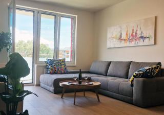 New Cozy 2 Room Pink Apartment Bratislava 059 - Bratislava - 2