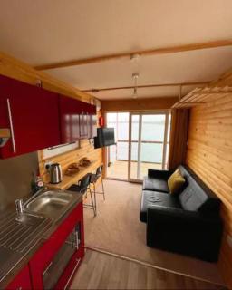 Lake View Lodge Pod - Chichester - 7