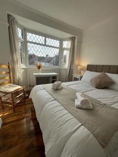 Beautiful house/Parking - 2