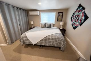 Birch Tree Cottage - 3 Bed 2 Bath Vacation home in Seattle - 1