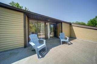 Cleveland Area Retreat Near Lake Erie - Richmond Heights - 8