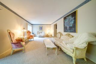 Cleveland Area Retreat Near Lake Erie - Richmond Heights - 7