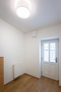 Cozy Studio in quiet courtyard near Charles Bridge - Prague - 1