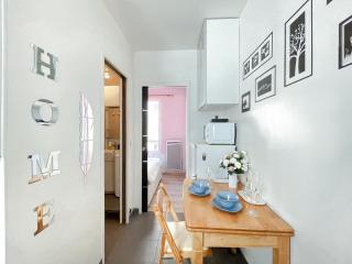 Pink Warm Studio near Arc de Triomphe - París - 5