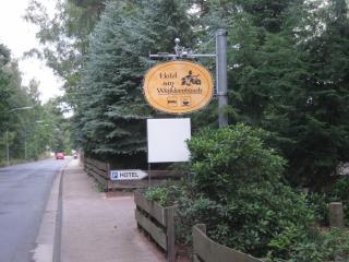 Hotel am Weißdornbusch - 1