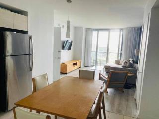 1B/1B Apartment in Hallandale Amazing Views - Hallandale Beach - 0
