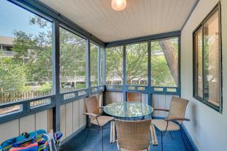 Walk to Shore Condo with Balconies in Myrtle Beach! - Myrtle Beach - 9