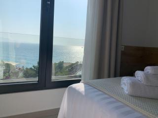 Beachfront Saranda Terrace Apartments - 3