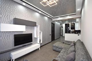 DELUXE Modernly Renovated 2 Bedroom + 2 Bathroom Apt by REPUBLIC SQUARE - Yerevan - 0