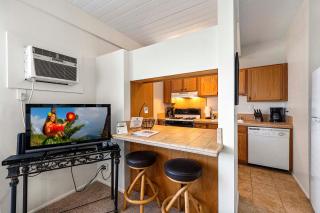 Kona Mansions#211 - Kailua-Kona - 2
