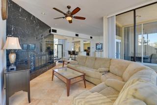 Oceanfront Escape on Wilbur Beach! - Wilbur-by-the-Sea - 6