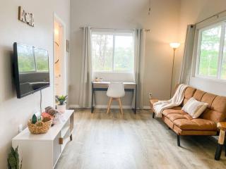 Hibiscus Hale, Full Kitchen, King Bed, Parking - Keaau - 3