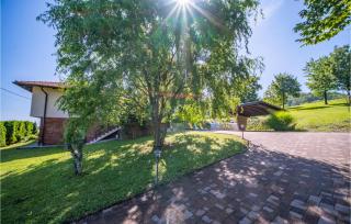 Awesome Home In Kraj Donji With Wifi - Donji Kraj - 1