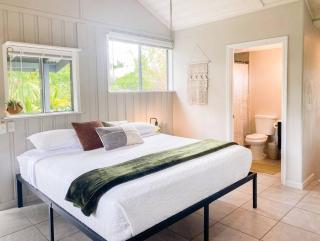 Monstera Bungalow, Spacious, King Bed, Big Kitchen - Keaau - 4