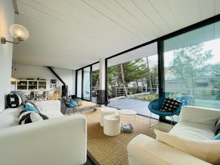 Grande Villa Rénovée pour 10 - Terrasse, Jardin, Studio Indépendant, Proche Plage à La Tranche-sur-Mer - FR-1-194-261 - 8