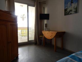 Appartement avec piscine et parking près de la plage à Canet-Plage - FR-1-750-35 - Canet-en-Roussillon - 5