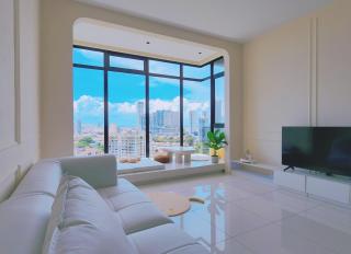 SkyPool with Seaview 8pax Beacon Executive Suites - Georgetown City Centre - 3km to Komtar - George Town - 0