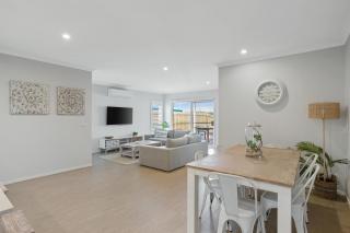 Wait 'N' Sea by Ready Set Stay - in Cowes - BYO LINEN & TOWELS - Cowes - 3