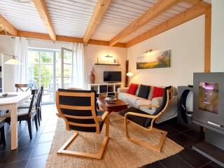 Fachwerkhäuser Seedorf - Haushälfte "Sophie Charlott" mit Kamin und Terrasse - Seedorf - 1