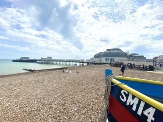 Stunning 2 Bed Apartment Sea Views and Parking - Worthing - 9