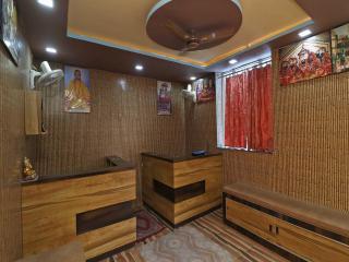 SPOT ON 38000 Vaidehi Bhawan - 9