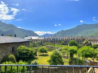Dúplex amb encant al casc antic d'Esterri i vistes úniques by RURAL D'ÀNEU - Esterri d'Àneu - 9