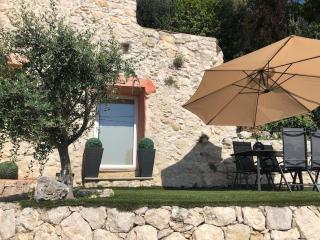 maisonnette en pierres charme fou - Falicon - 5