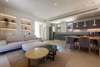 Villa Solevara - luxury villa with Infinity Pool, jacuzzi, cinema room & luxury amenities - Aspro Chorio Paros - 1