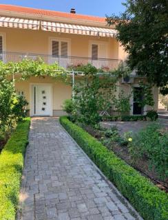 Apartman Ika - Biograd na Moru - 0