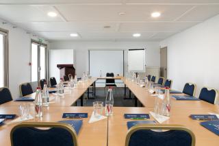 Hotel Morangis Orly - Morangis - 7
