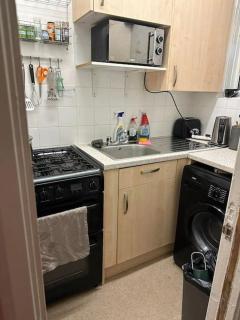 Small Studio apartment - quick access to all of london - Londra - 3
