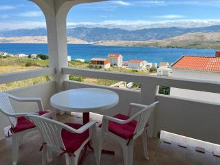 Apartmani Pavić - Pag - 0
