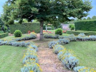 Évasion Romantique au Prieuré avec Jardin en Anjou, Petit-Déjeuner Inclus - FR-1-622-63 - Méa - 6