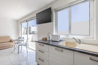 Studio Penthouse 51 with side sea views at the OLO Living guesthouse - Paceville - 2
