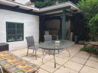 Charmantes Haus mit Terrasse und großem Garten - Langenzersdorf - 4