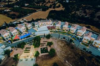 Latchi Escape Hotel and Suites - Neo Chorio - 2
