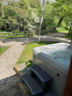 Lily pad Lodge - Rous Lench - 2