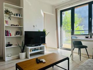 Classic Modern Apartment with Parking Place - Sofia - 1