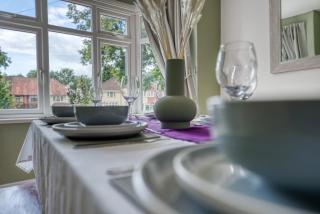 Team Accomodation 4 Bedroom Free Parking WiFi Moseley Birmingham near City Centre NEC BHX - 1