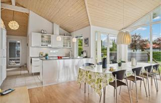 3 Bedroom Lovely Home In Farsø - 4