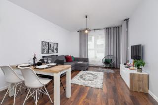 Zabłocie Pet-friendly Ślusarska Apartment by Noclegi Renters - Cracovia - 1