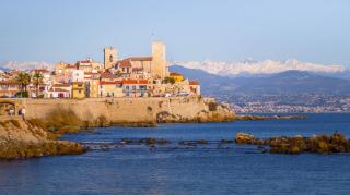 PLEIN SUD - moderne studio avec mezzanine- Hyper centre Antibes - Proche port - Antibes - 3