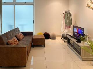 KSL City Mall 4-6 pax , Nflix/D+/Hbo - Johor Bahru - 4
