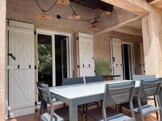 Appartement avec piscine privée 4 à 6p 5min de la plage - La Garonnette-Plage - 1