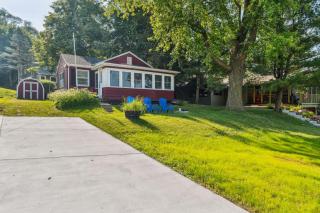 Delavan Retreat with Patio on Turtle Lake! - 0