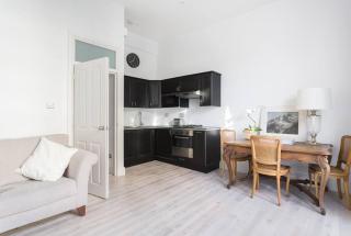 Beautiful First floor Apartment in Central London - 3