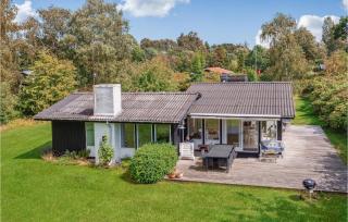 3 Bedroom Cozy Home In Sjællands Odde - Yderby - 0