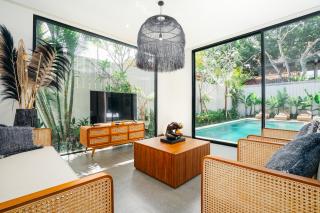 Villa Bunga Lily - Sumptuous 3BR Luxury Private Villa in Canggu - Canggu - 9