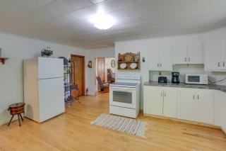 1 Mi to Lake Superior Cottage with Sauna and Rec Room - 2