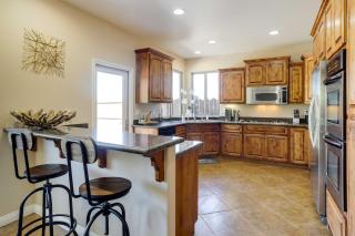 Yucca Valley Home with Private Hot Tub and Mtn Views! - 4